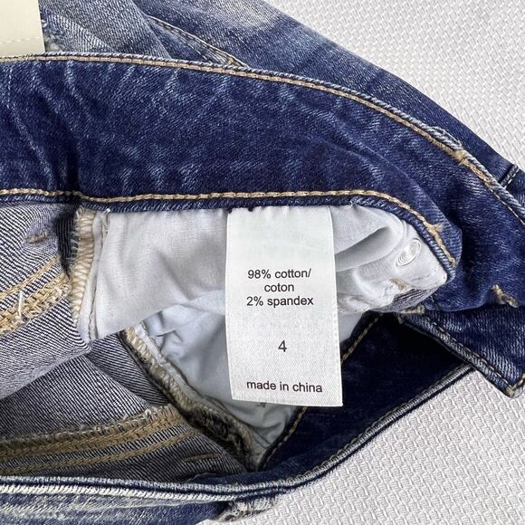 Maurices Womens Mid Rise Distressed Light Wash Cuffed Denim Jeans Short Sz 4 NWT - Picture 9 of 10